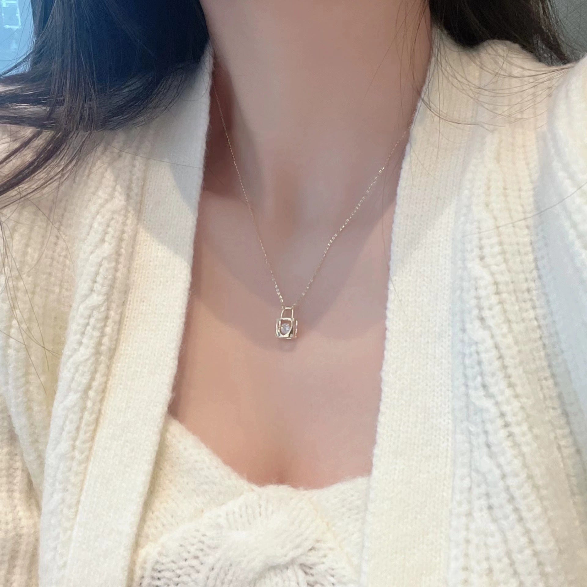 Wholesale S925 Sterling Silver Love Lock Necklace Clavicle Chain